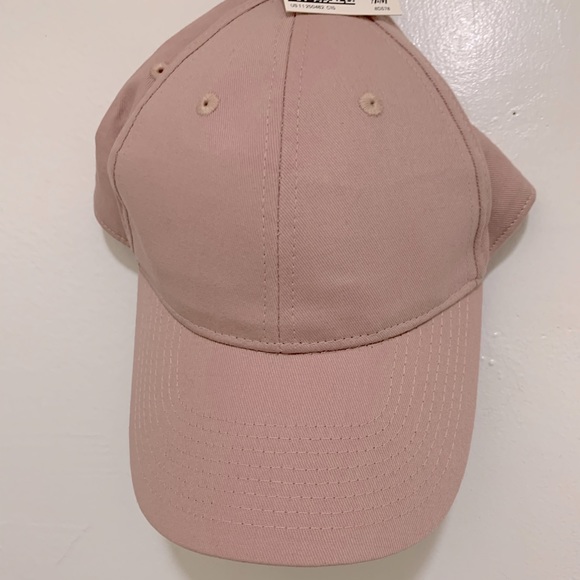H&M brand pink cap - Picture 2 of 2